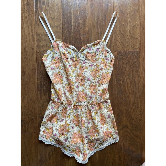 Victoria's Secret Pants - Victoria’s Secret Floral Print Lace Romper
